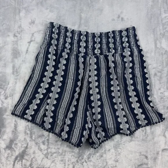 Three Dots Pull On Shorts Womens Sz M Navy Stripe Batik Smocked Waist Boho - Picture 2 of 8
